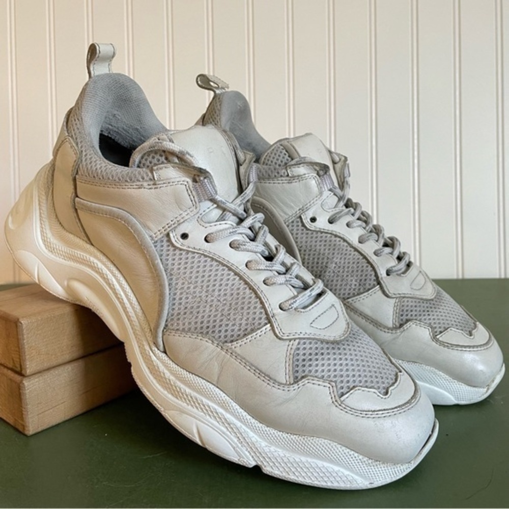 IRO CURVE RUNNER Sneakers in Natural/Cream Lambskin Leather